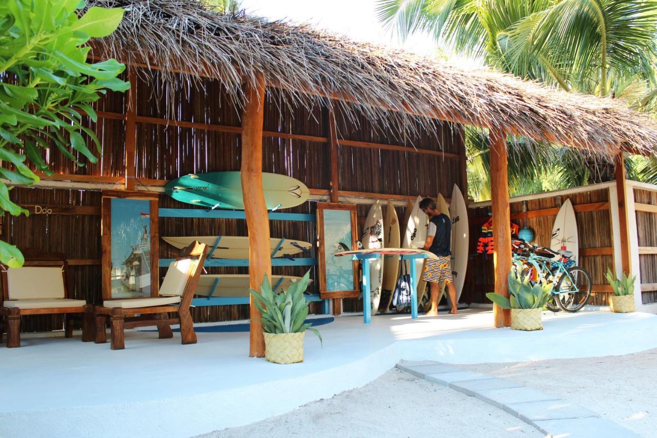 T-Land Resort Nembrala Luaran gambar