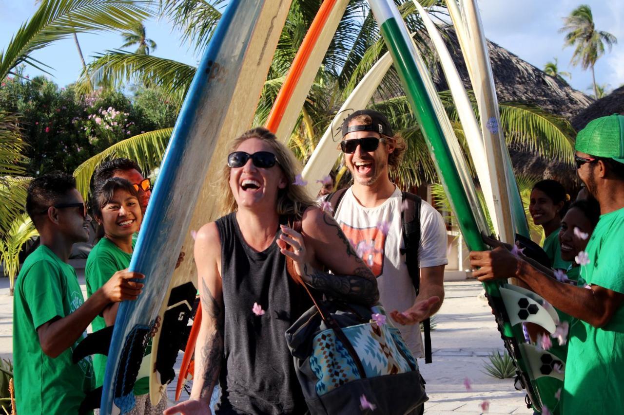 T-Land Resort Nembrala Luaran gambar