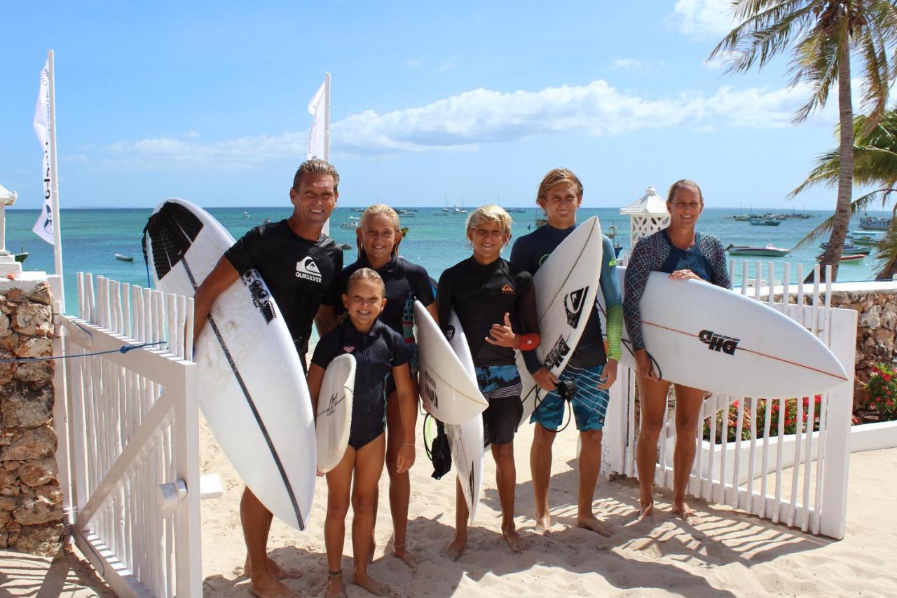 T-Land Resort Nembrala Luaran gambar