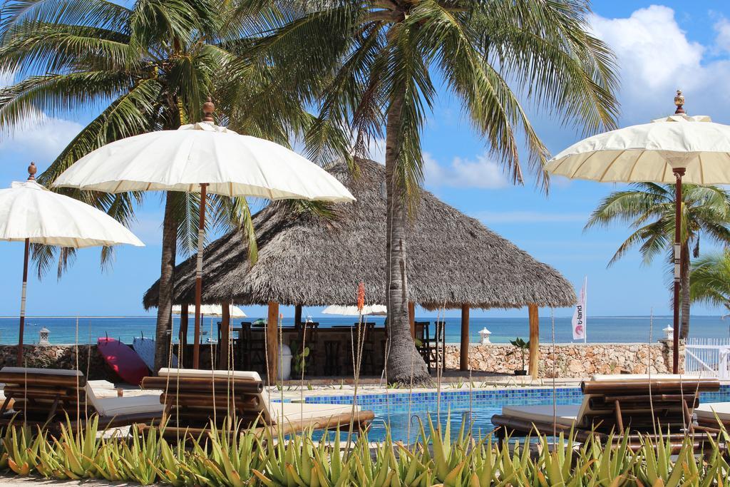 T-Land Resort Nembrala Luaran gambar